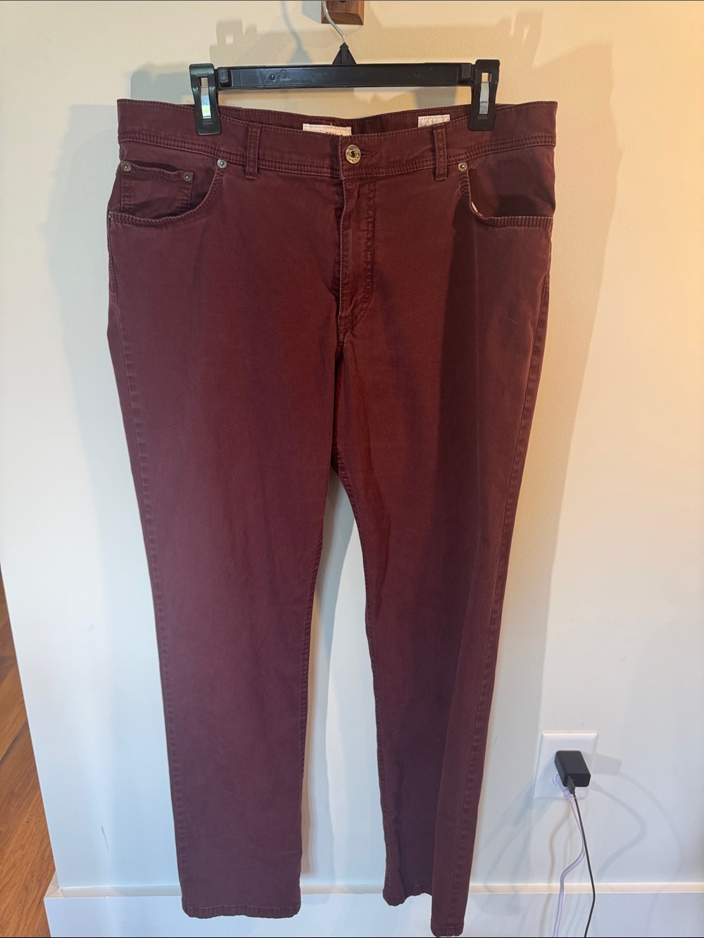 Slim Straight Men’s Jeans in Deep Wine
